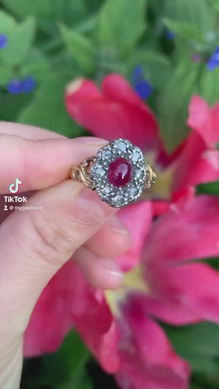 Antiguo rubí ovalado de cabujón georgiano de 0,84 quilates y diamante engastados en oro y plata de 14 k, tamaño Reino Unido N, EE. UU. 6 3/4