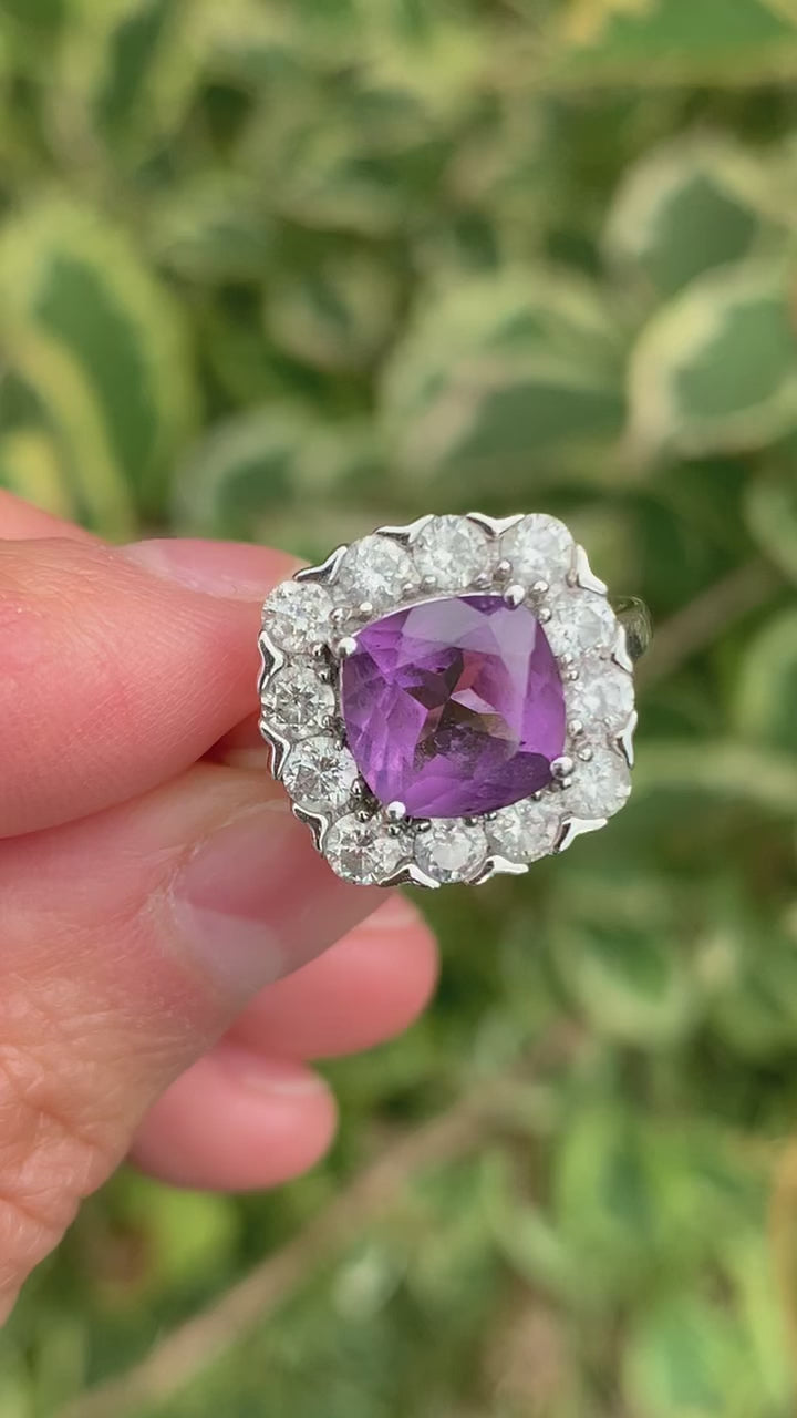Vintage/Antique Magnificent 3.84 carat Amethyst & 1.2 carat Diamond 9ct White Gold Ring