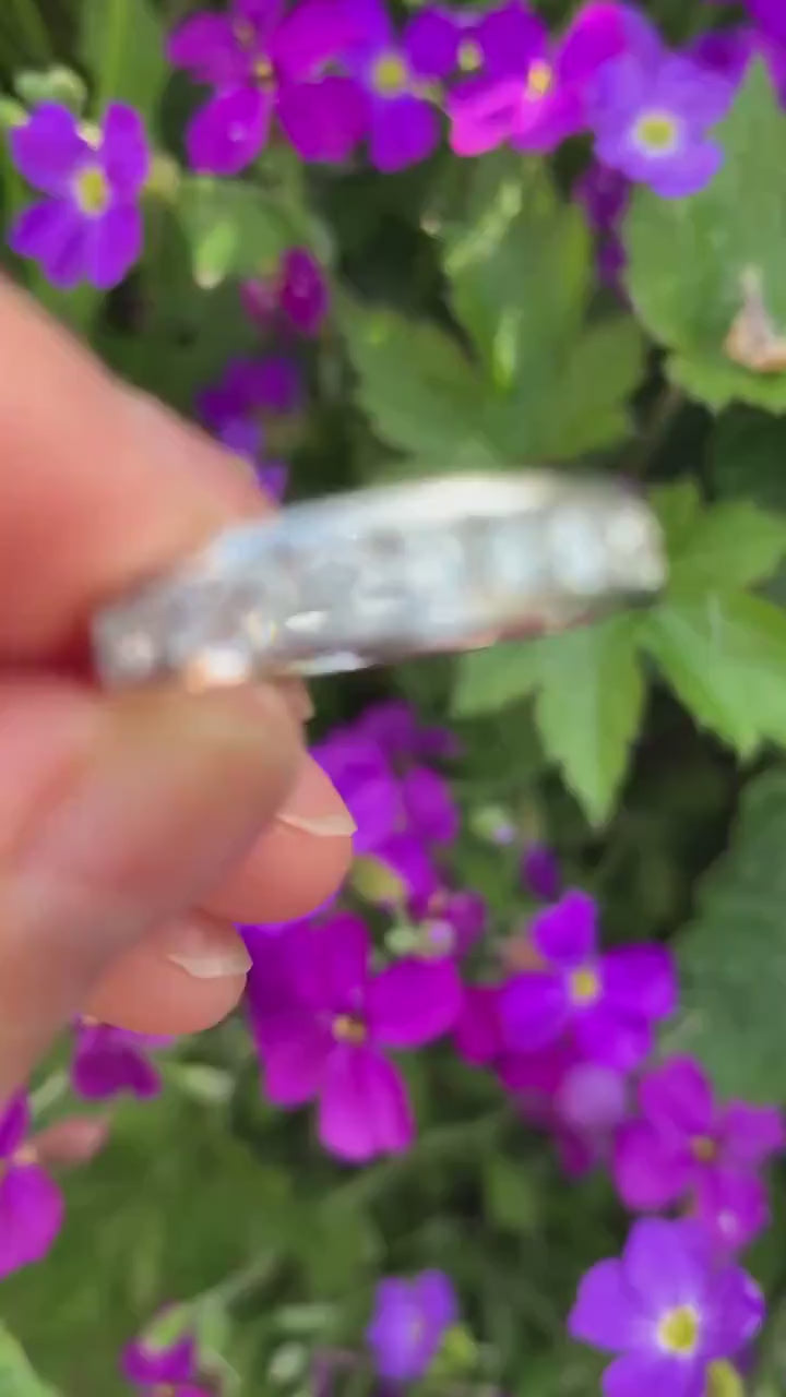 Vintage 0.75ct Round Brilliant Cut Diamond Half Eternity Ring set in 9ct White Gold
