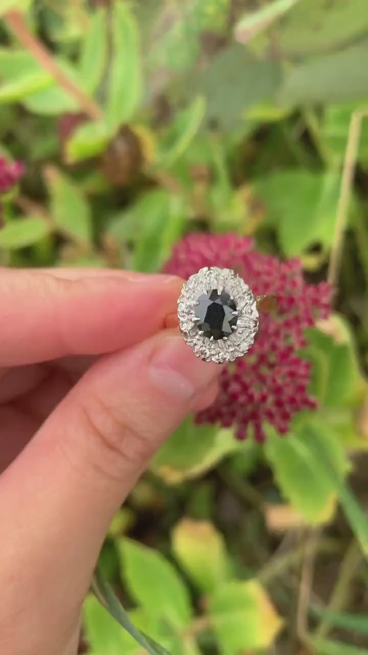 Pre-owned Vintage 18ct Gold Sapphire & Diamond Ring