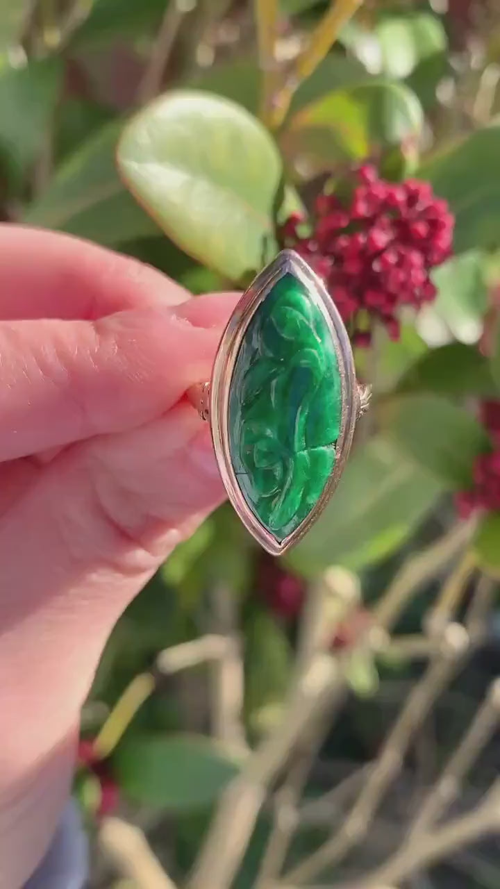Antiguo 25x10MM Marquesa en forma de esmeralda verde jade 14ct anillo de oro amarillo, anillo de cóctel, tamaño Reino Unido J, EE.UU. 4 3/4