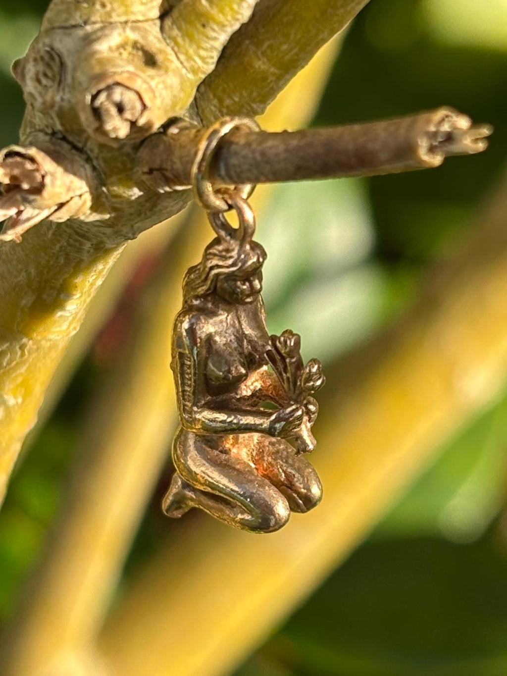 Beautiful Solid 9ct Gold Nude Girl Charm