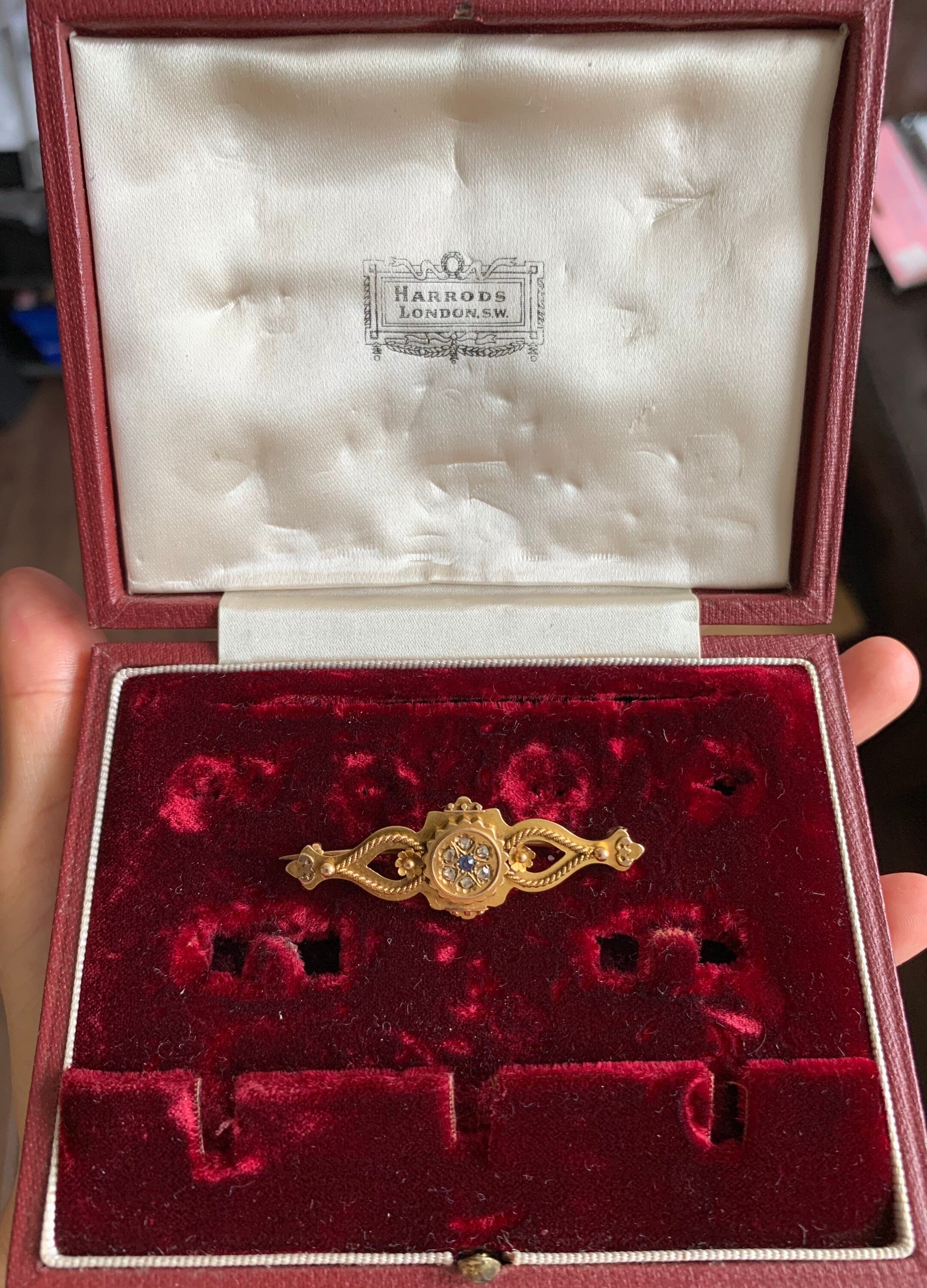 بروش مزخرف عتيق من الذهب الأصفر عيار 15 قيراط للسيدات مرصع بالياقوت والألماس، هدية عيد ميلاد لها في الذكرى السنوية