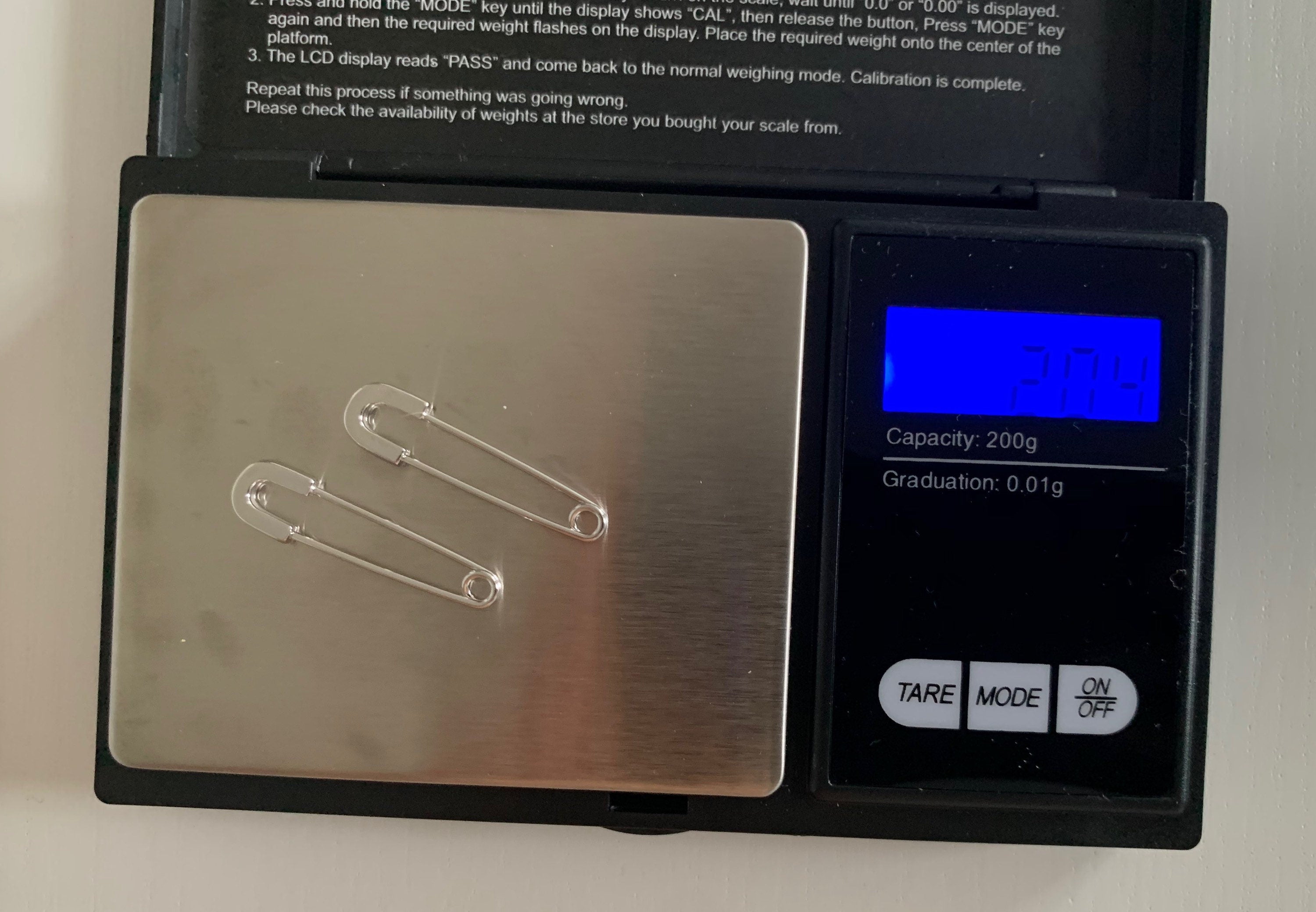 أقراط مشبكية من الذهب الأصفر عيار 18 قيراطًا و925 من الفضة الاسترليني، وأقراط دبوس الأمان، وأقراط متراصة، وأقراط شحمة الأذن الغضروفية