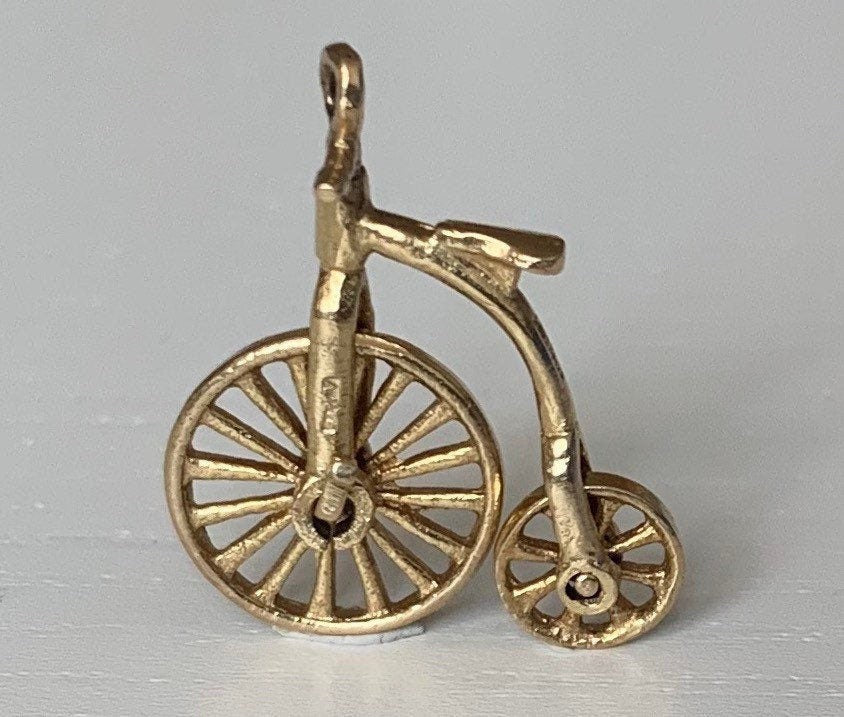 Vintage 9ct oro amarillo Penny Farthing encanto colgante, alrededor de 1963, regalo de cumpleaños de aniversario