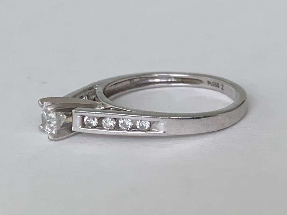 خاتم خطوبة من البلاتين والألماس اللامع 0.48 قيراط عتيق، 3.12 جرام، مقاس المملكة المتحدة K، الولايات المتحدة 5 1/4