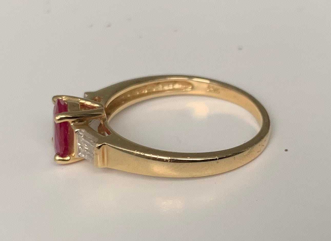 Vintage 14K oro amarillo 1ct rubí y anillo de diamantes, piedra de nacimiento de julio de abril, regalo de aniversario de compromiso, regalo de cumpleaños, tamaño Reino Unido N, EE.UU. 6 3/4