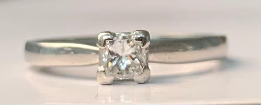 Vintage 0.20 Princess Cut Diamond Solitaire Platinum Ring,Size UK J,US 4 3/4