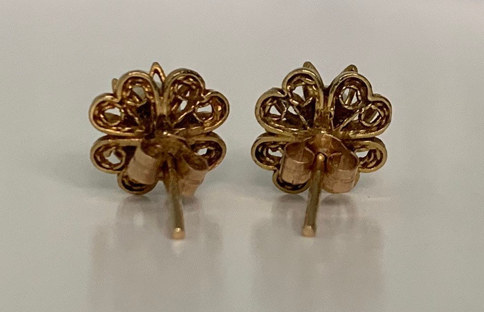 Vintage 9ct Yellow Gold Pearl Stud Earrings