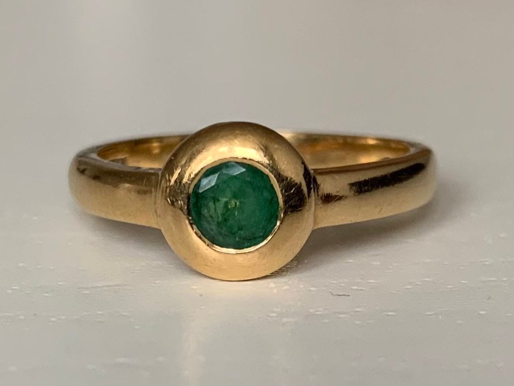 Vintage Blue Sapphire,Ruby and Emerald set in 18ct Yellow Gold Rings,Engagement Ring,Anniversary Ring,Birthday Gift,Size UK O 1/2,US 7 1/2