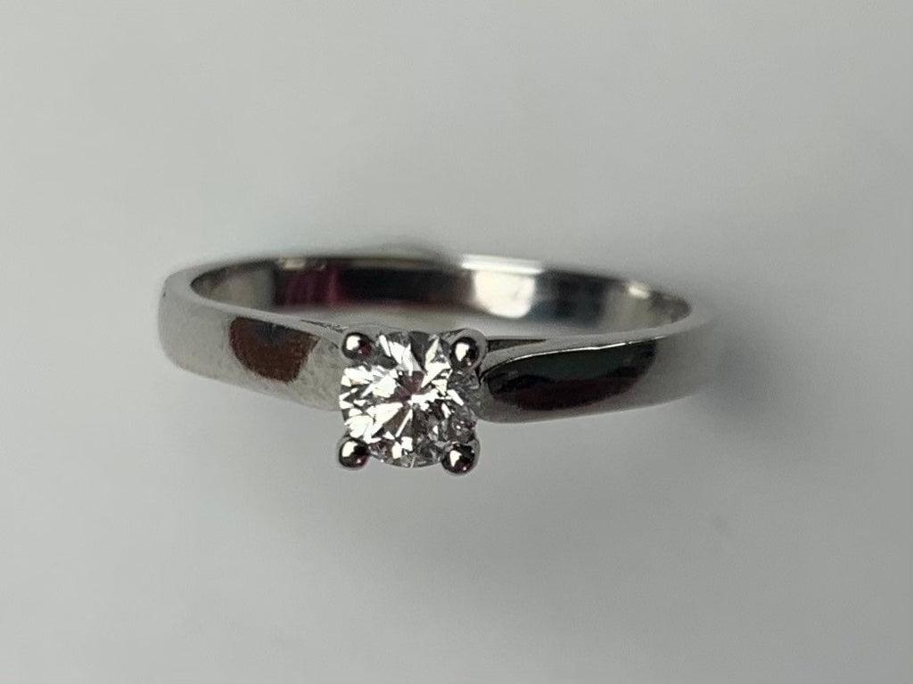 Beautiful Platinum 0.25ct Solitaire Diamond Ring,Engagement Ring,Anniversary Ring,Size UK L,US 5 3/4