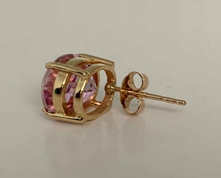 حلق كلاسيكي مرصع بالأحجار الكريمة من الذهب عيار 9 قيراط (مفرد)