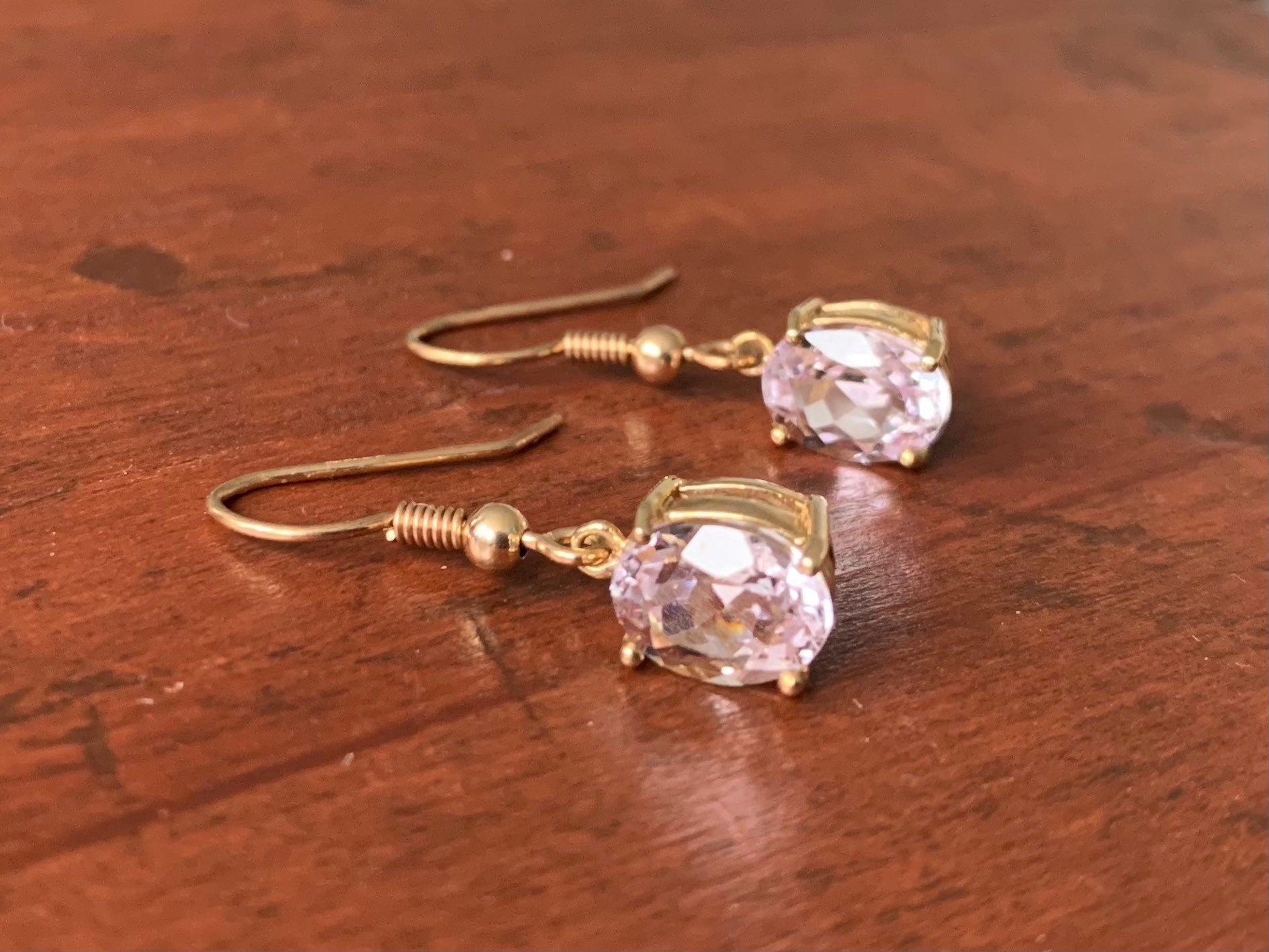 Pendientes colgantes vintage de kunzita brasileña de oro de 9k