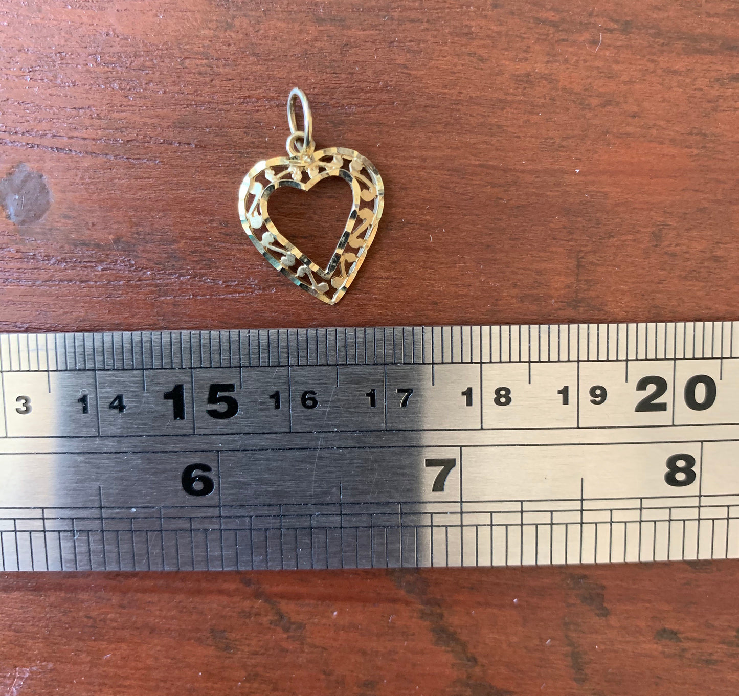 Vintage 9ct Yellow Gold Openwork Heart Pendant