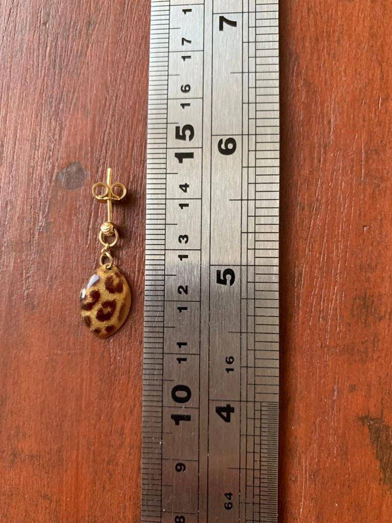 Unique and Rare Vintage 14K Gold Tiger Leopard Pattern Leaf Shaped Earrings,Drop Earrings