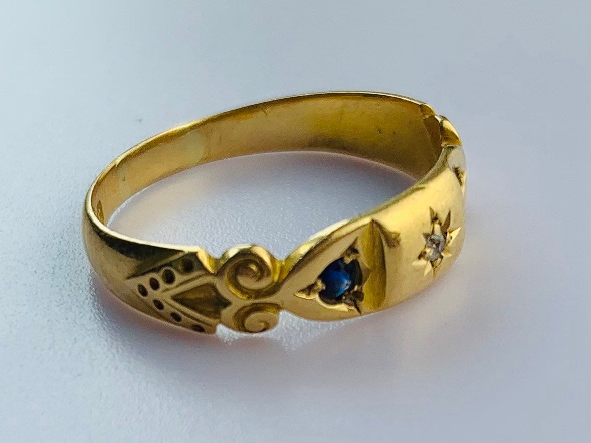 خاتم من الذهب الإدواردي عيار 18 مرصع بالألماس والياقوت مقاس L 1/2، 6