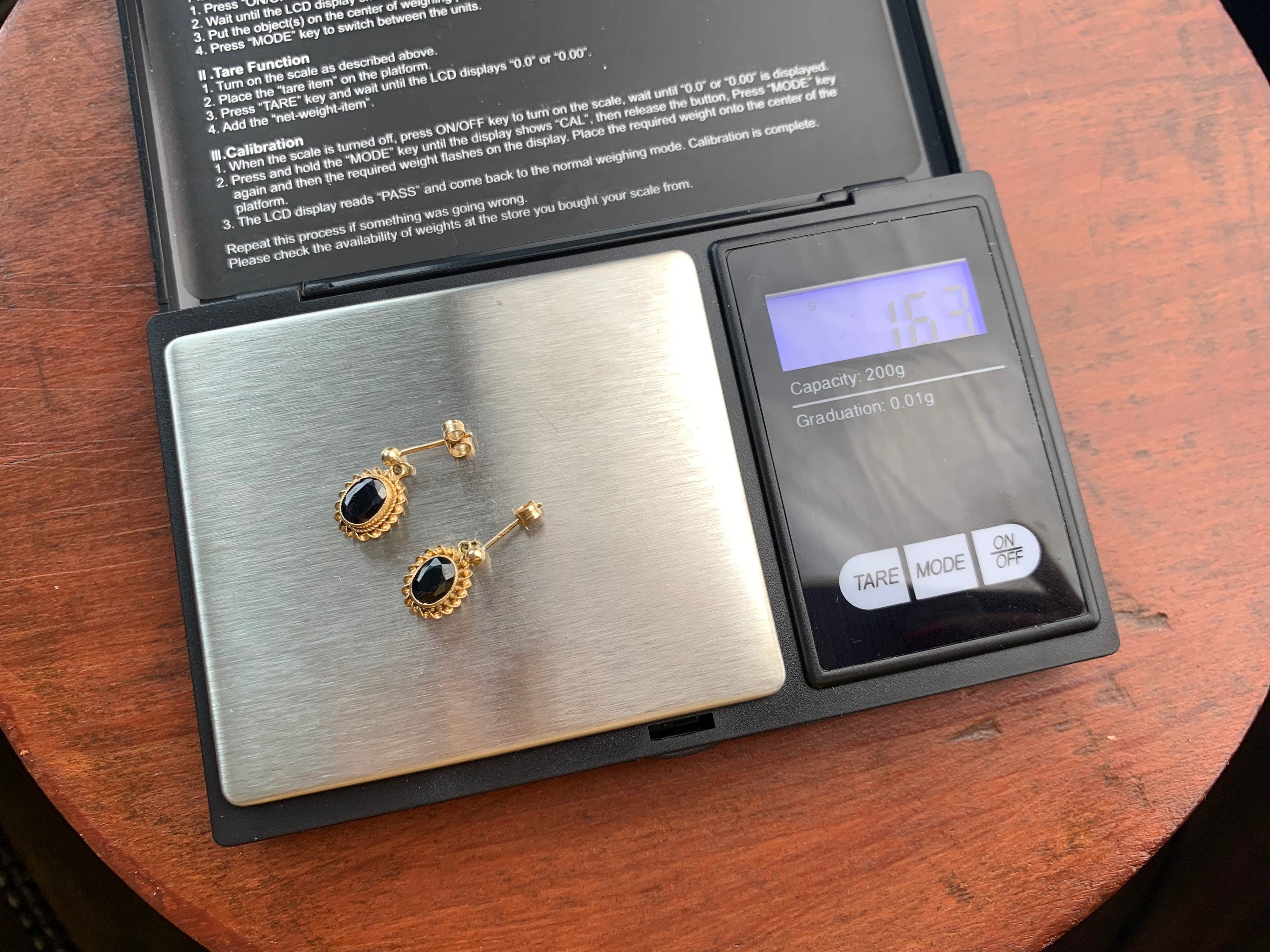 Vintage 2ct Sapphire Drop Earrings set in 9ct Yellow