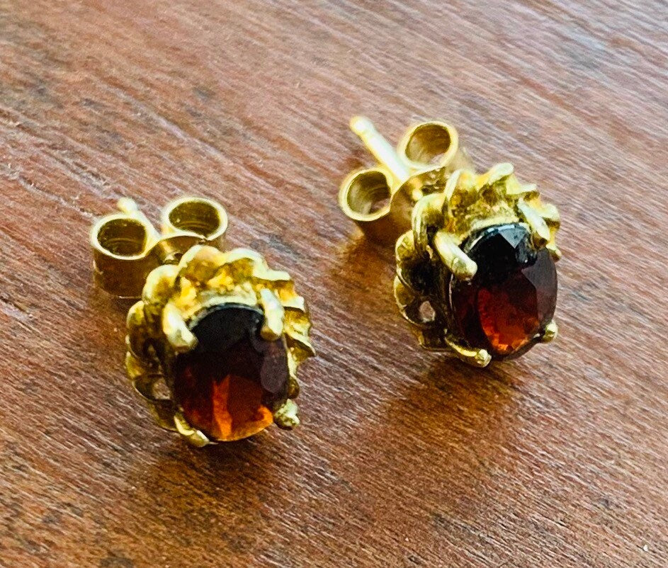 Vintage 9ct Gold Rubellite Stud Earrings