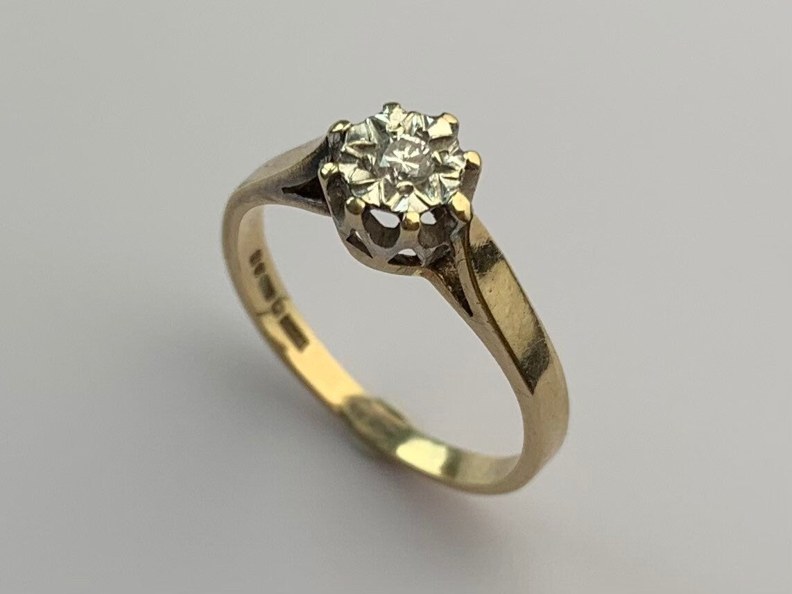 Anillo de diamantes solitario vintage en oro amarillo de 9 qt, talla UK J, UK 4 3/4
