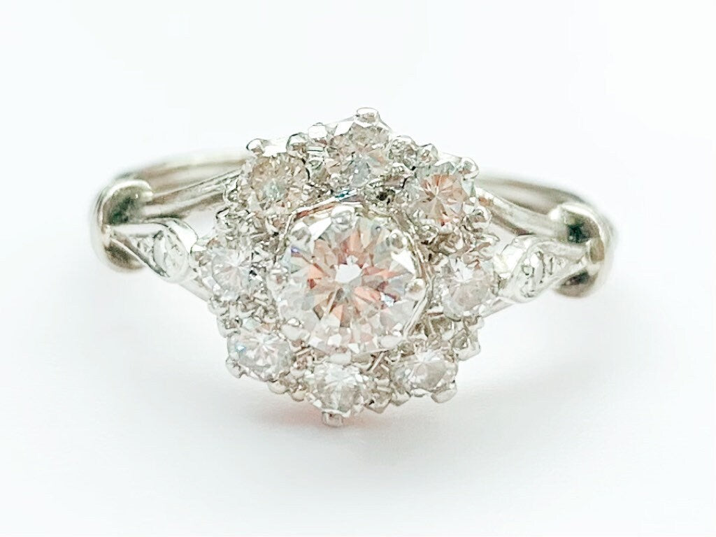 Vintage Est. 0.87ct Diamond Daisy Cluster Ring set in Platinum, Size UK L 1/2, US 6