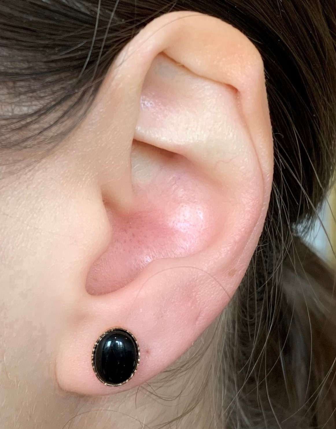 Vintage Black Onyx 9ct Gold Stud Earrings