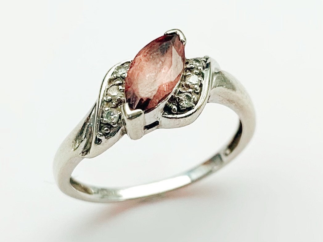 Anillo vintage de oro blanco de 9 qt con diamantes y cuarzo ahumado, talla UK N 1/2, US 7