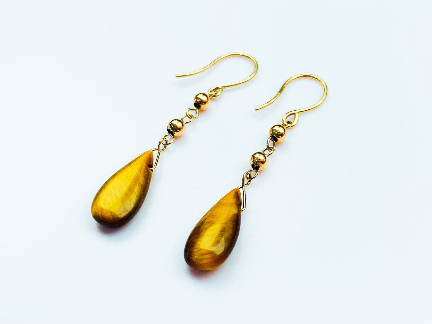 Vintage 9ct Yellow Gold Pear Cut Tiger’s Eye Dangle Earrings