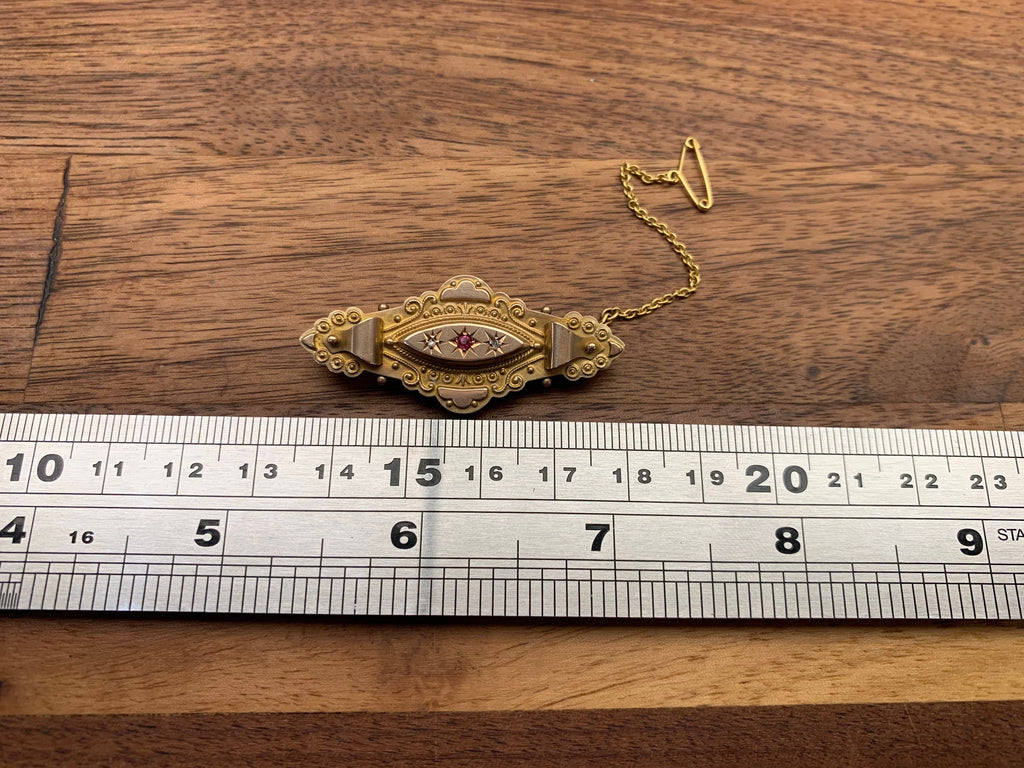 Broche victoriano de oro de 9 qt con rubí y diamantes adornados, regalo de cumpleaños de aniversario para ella.