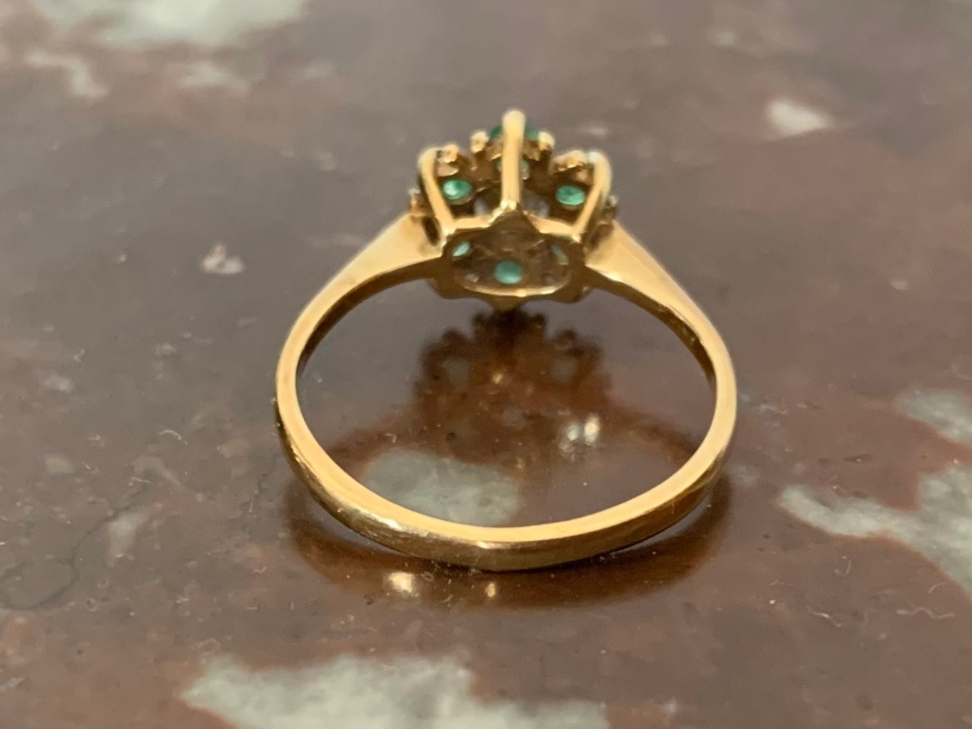 Vintage Emerald & Diamond set in 9ct Gold Ring size I 1/2