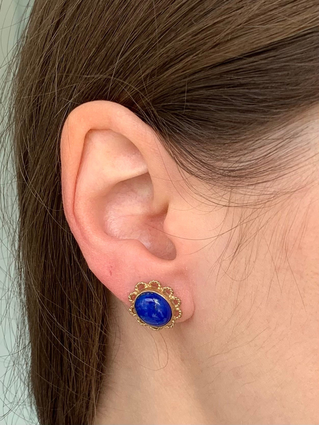 Vintage 5.7ct Oval Cabochon Lapis Lazuli Stud Earrings set in 9ct Yellow Gold