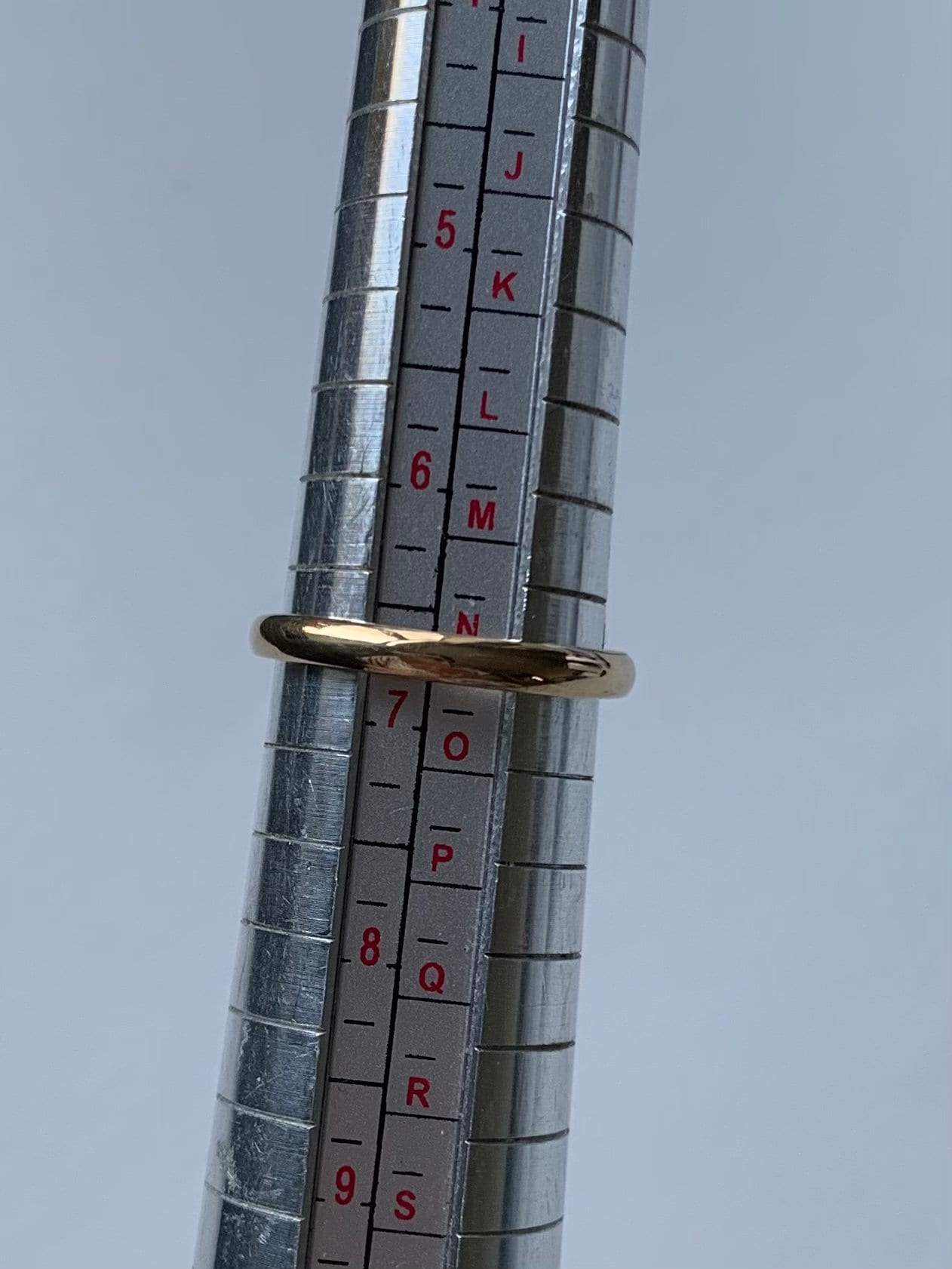 خاتم ذهبي من مجموعة الياقوت الأبيض عيار 1.54 قيراط مملوك مسبقًا عيار 9 قيراط