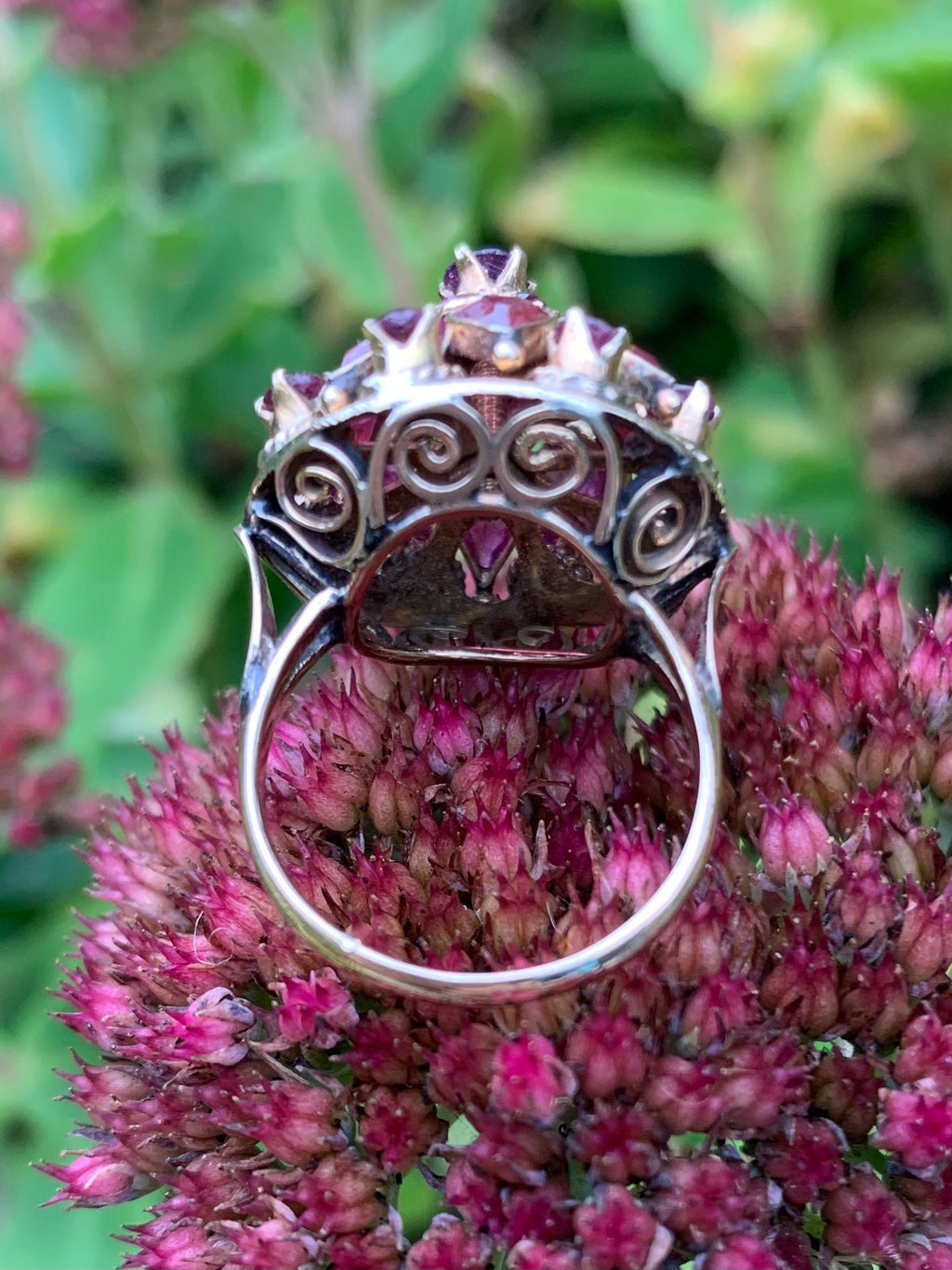 مجموعة روبي 6 قيراط مملوكة مسبقًا في خاتم حريم من الذهب عيار 14 قيراط