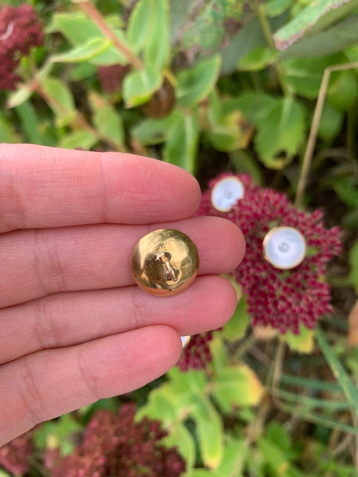 Pre-owned Solid 18ct Yellow Gold Diamond Buttons