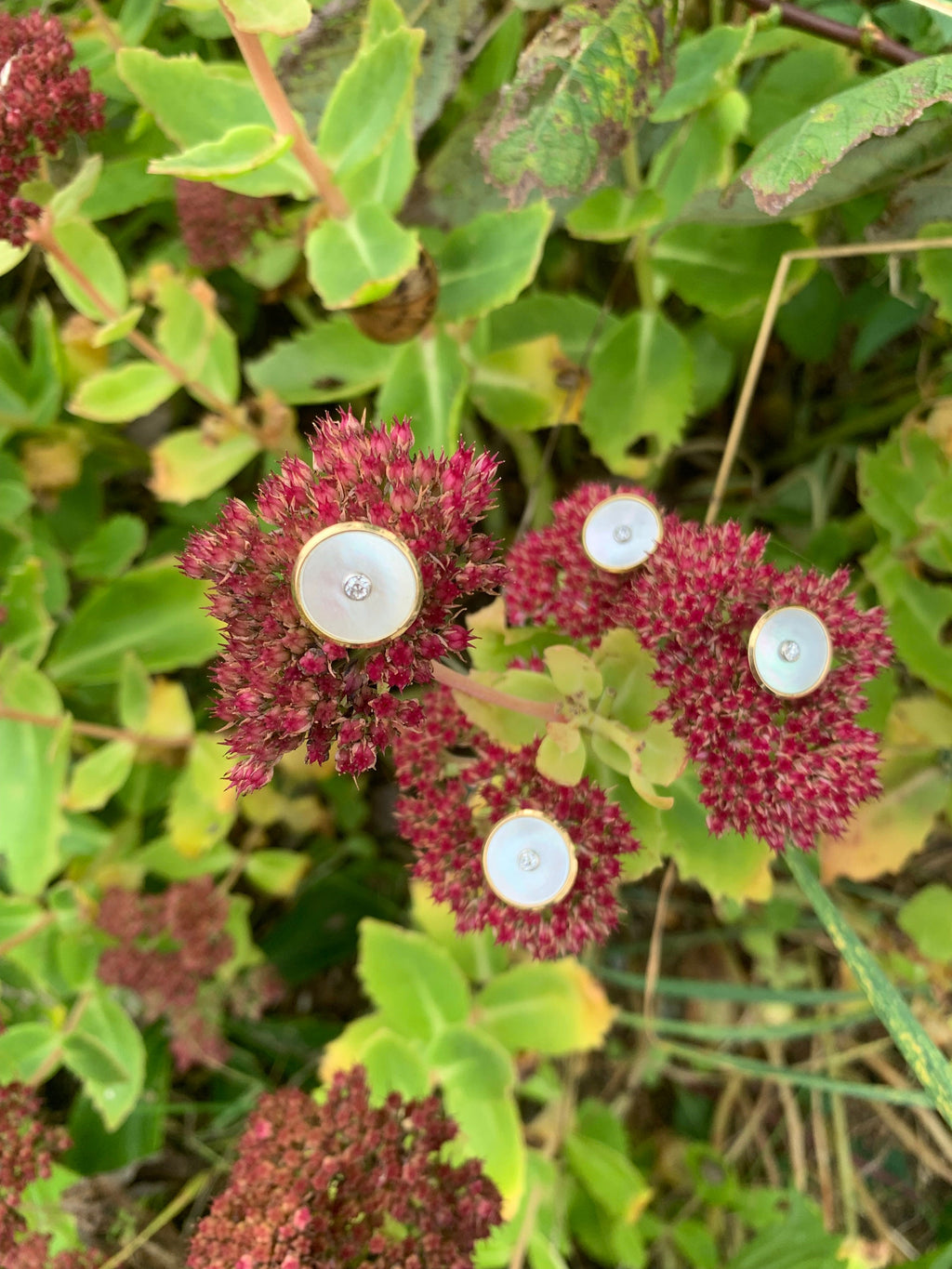 Botones de diamantes en oro amarillo macizo de 18 quilates de segunda mano