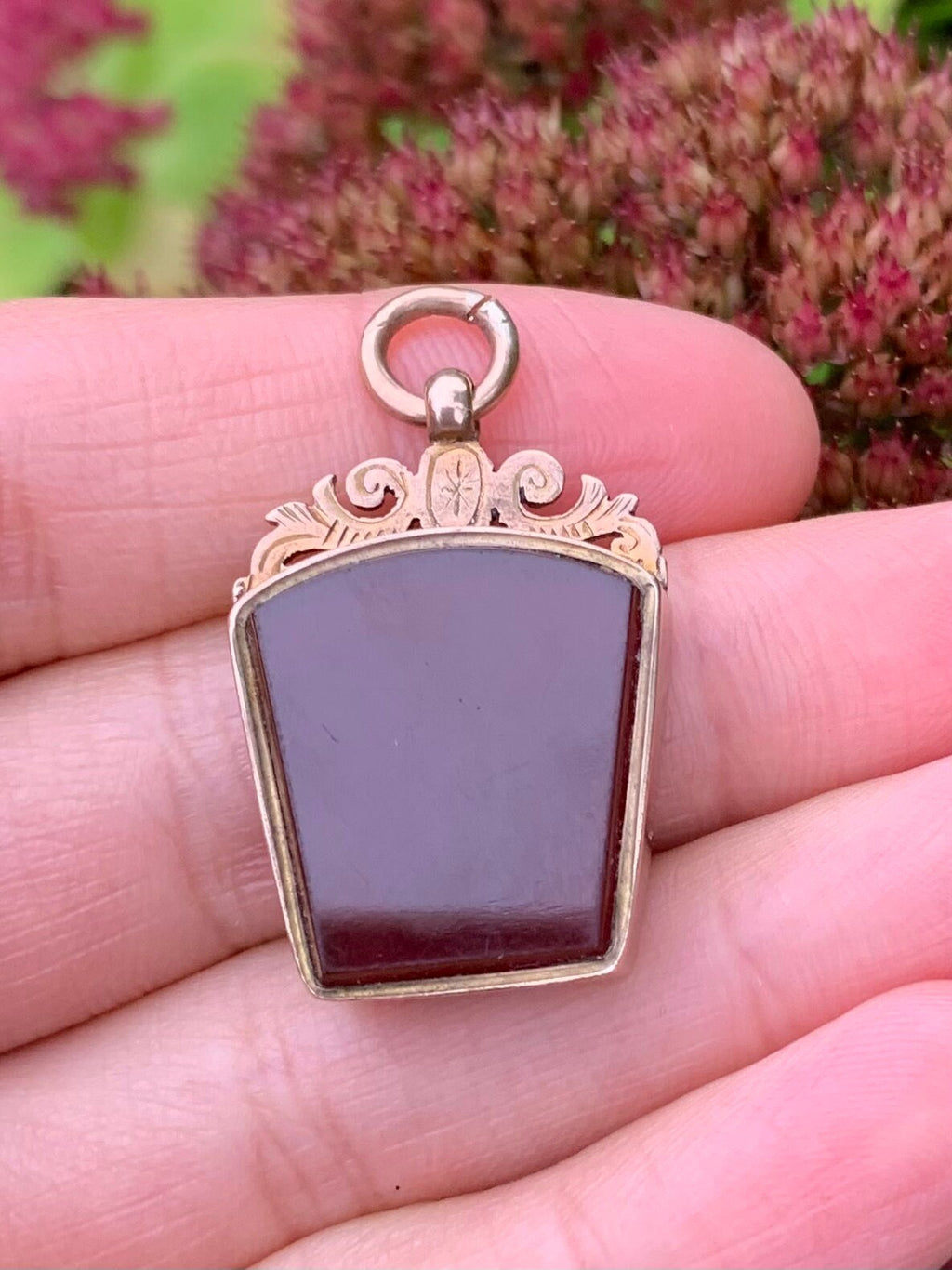 Colgante antiguo de piedra de sangre masónica de oro de 9 quilates y fob de cornalina