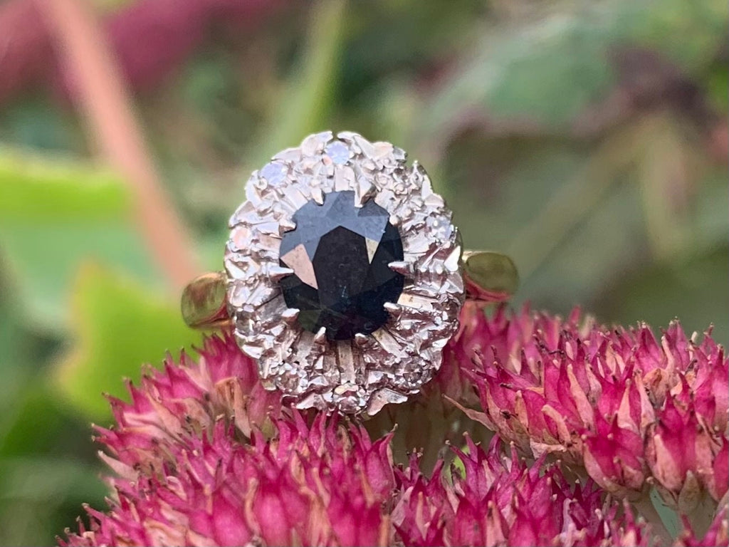 Pre-owned Vintage 18ct Gold Sapphire & Diamond Ring