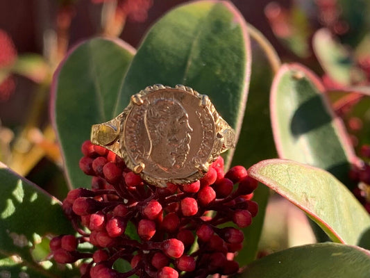 Vintage 9ct Gold Coin Ring, Size UK N, US 6 3/4