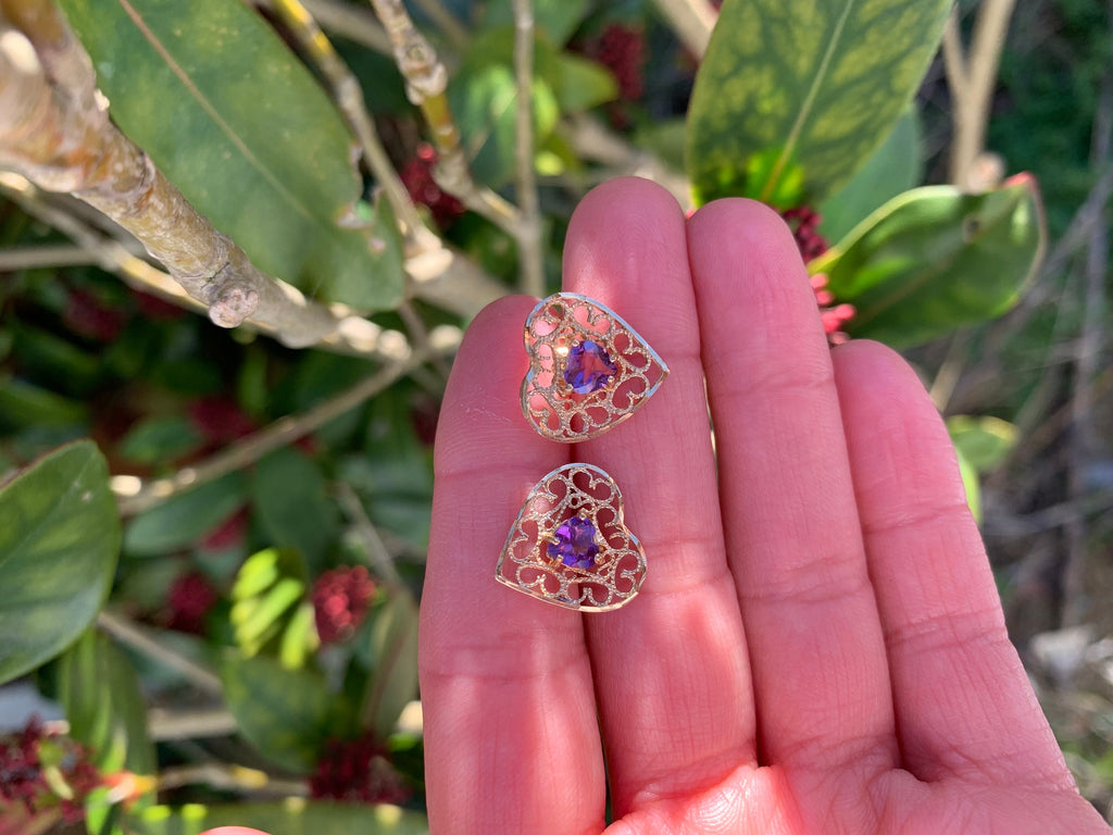 Vintage 9ct Gold Amethyst Heart Shaped Filigree Stud Earrings