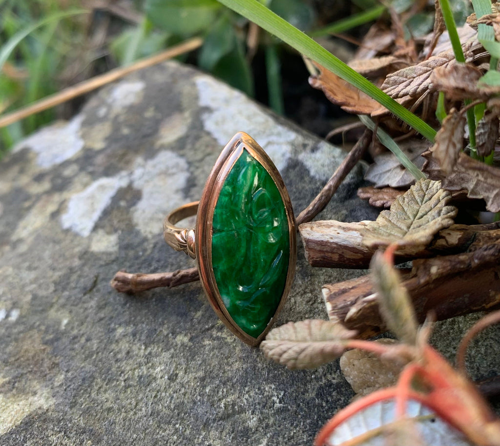 Antiguo 25x10MM Marquesa en forma de esmeralda verde jade 14ct anillo de oro amarillo, anillo de cóctel, tamaño Reino Unido J, EE.UU. 4 3/4